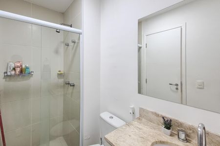 Apartamento à venda com 93m², 3 quartos e 2 vagas Apartamento à venda com 93m², 3 quartos e 2 vagasBanheiro Social