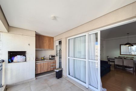 Apartamento à venda com 93m², 3 quartos e 2 vagas Apartamento à venda com 93m², 3 quartos e 2 vagasVaranda gourmet