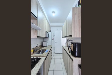 Apartamento à venda com 93m², 3 quartos e 2 vagas Apartamento à venda com 93m², 3 quartos e 2 vagasCozinha e Área de Serviço