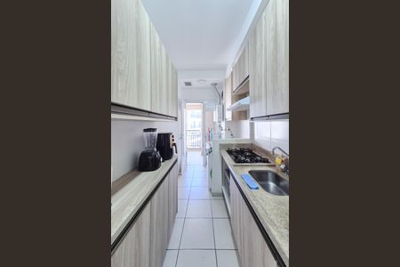 Apartamento à venda com 93m², 3 quartos e 2 vagas Apartamento à venda com 93m², 3 quartos e 2 vagasCozinha e Área de Serviço