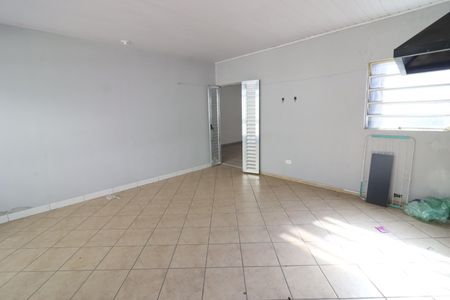 Casa à venda com 150m², 5 quartos e 2 vagasSala