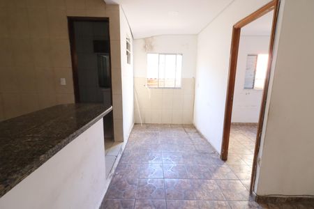 Casa à venda com 150m², 5 quartos e 2 vagasSala 2