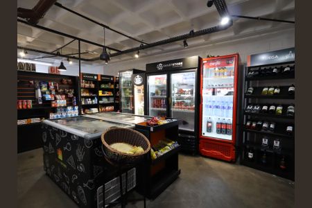 Apartamento à venda com 58m², 3 quartos e 1 vagaMini mercado