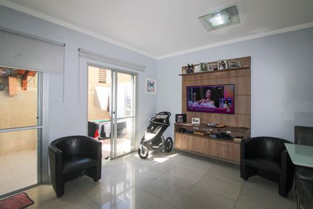 Sala de casa de condomínio para alugar com 3 quartos, 150m² em Parque Munhoz, São Paulo