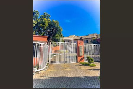 Casa de condomínio para alugar com 150m², 3 quartos e 2 vagasFachada