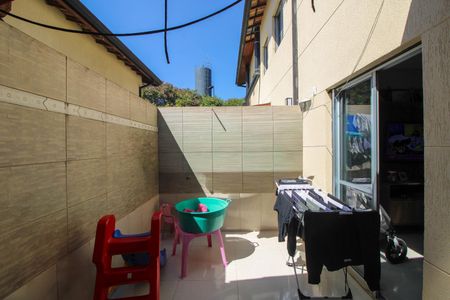 Varanda gourmet de casa de condomínio para alugar com 3 quartos, 150m² em Parque Munhoz, São Paulo