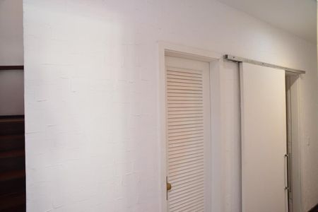 Casa de condomínio para alugar com 600m², 4 quartos e 5 vagas