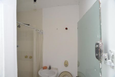 Casa de condomínio para alugar com 600m², 4 quartos e 5 vagas