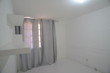 Casa de condomínio para alugar com 600m², 4 quartos e 5 vagas