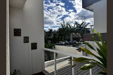 Casa de condomínio para alugar com 260m², 4 quartos e 3 vagasÁrea externa