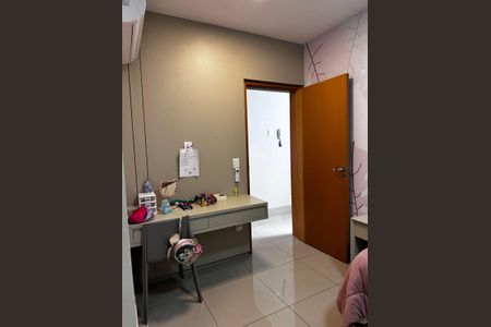 Casa de condomínio para alugar com 260m², 4 quartos e 3 vagas Casa de condomínio para alugar com 260m², 4 quartos e 3 vagasBanheiro