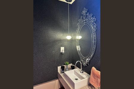 Casa de condomínio para alugar com 260m², 4 quartos e 3 vagas Casa de condomínio para alugar com 260m², 4 quartos e 3 vagasBanheiro