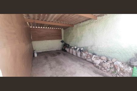 Casa para alugar com 80m², 2 quartos e 2 vagas Casa para alugar com 80m², 2 quartos e 2 vagasGaragem