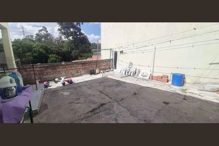 Casa para alugar com 80m², 2 quartos e 2 vagas