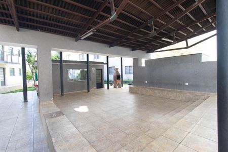 Apartamento para alugar com 48m², 2 quartos e 1 vaga Apartamento para alugar com 48m², 2 quartos e 1 vagaÁrea comum - Salão de festas