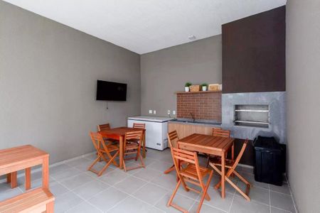 Apartamento à venda com 43m², 2 quartos e 1 vaga Apartamento à venda com 43m², 2 quartos e 1 vagaÁrea comum - Churrasqueira