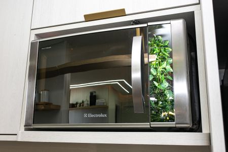 Apartamento à venda com 43m², 2 quartos e 1 vaga Apartamento à venda com 43m², 2 quartos e 1 vagaCozinha - Microondas