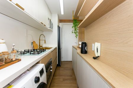 Apartamento à venda com 43m², 2 quartos e 1 vaga Apartamento à venda com 43m², 2 quartos e 1 vagaÁrea de Serviço