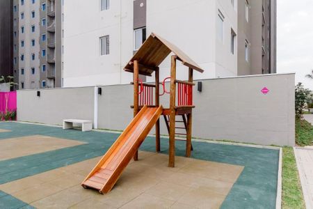 Apartamento à venda com 43m², 2 quartos e 1 vaga Apartamento à venda com 43m², 2 quartos e 1 vagaÁrea comum - Playground