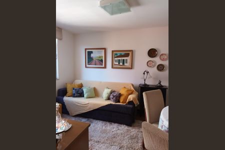 Apartamento à venda com 60m², 2 quartos e 1 vagaSala
