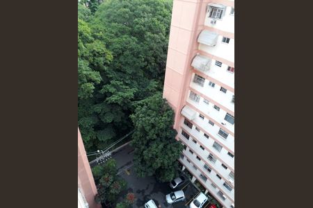 Apartamento à venda com 60m², 2 quartos e 1 vagaVista da janela