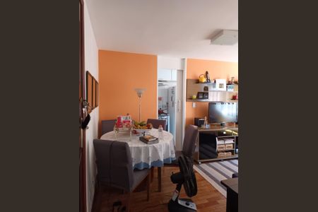 Apartamento à venda com 60m², 2 quartos e 1 vagaSala