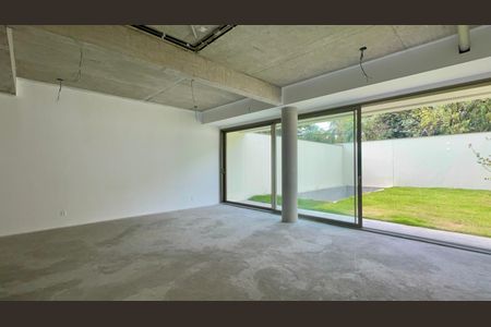 Sala de casa de condomínio à venda com 4 quartos, 584m² em Alto de Pinheiros, São Paulo