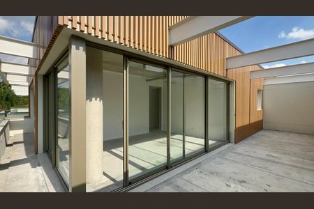 Casa de condomínio à venda com 584m², 4 quartos e 4 vagasVaranda