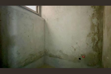 Casa de condomínio à venda com 584m², 4 quartos e 4 vagasLavabo