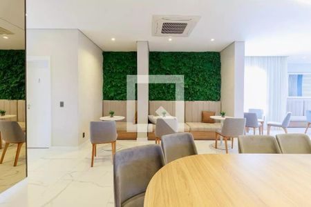 Apartamento para alugar com 72m², 2 quartos e 1 vagaArea Comum