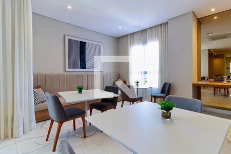 Apartamento para alugar com 72m², 2 quartos e 1 vagaArea Comum