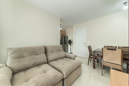 Apartamento para alugar com 72m², 2 quartos e 1 vagaSala