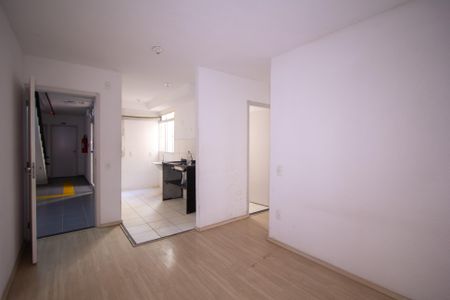 Sala de apartamento para alugar com 2 quartos, 45m² em Trindade, São Gonçalo