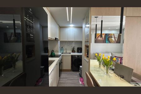 Apartamento à venda com 36m², 2 quartos e 1 vagaCozinha integrada com área de serviço 