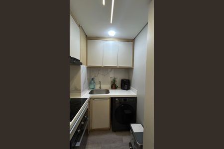 Apartamento à venda com 36m², 2 quartos e 1 vagaCozinha integrada com área de serviço 