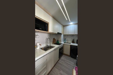 Apartamento à venda com 36m², 2 quartos e 1 vagaCozinha integrada com área de serviço 