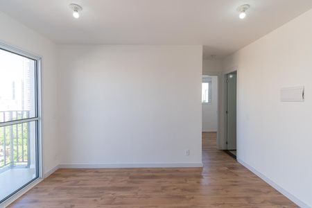 Sala de apartamento para alugar com 2 quartos, 41m² em Vila Independencia, São Paulo