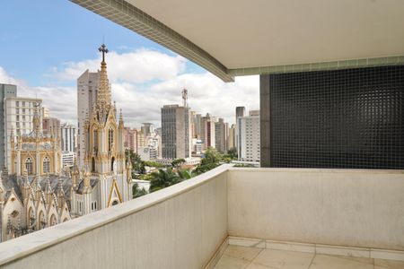 Apartamento à venda com 4 quartos, 100m² em Lourdes, Belo Horizonte