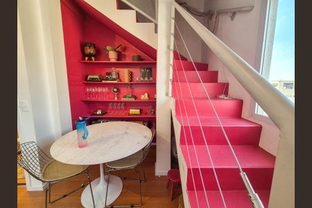 Apartamento à venda com 83m², 2 quartos e sem vagaSala