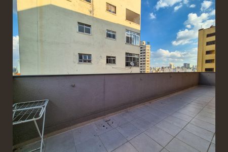 Apartamento à venda com 83m², 2 quartos e sem vagaQuintal