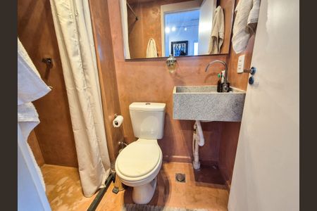 Apartamento à venda com 83m², 2 quartos e sem vagaBanheiro