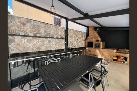 Apartamento à venda com 144m², 3 quartos e 1 vagaChurrasqueira