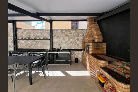 Apartamento à venda com 144m², 3 quartos e 1 vagaChurrasqueira