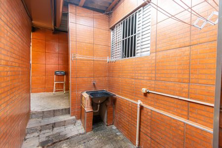 Casa para alugar com 30m², 1 quarto e sem vagaÁrea de serviço