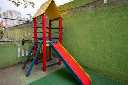 Apartamento à venda com 48m², 2 quartos e 1 vagaÁrea comum - Playground