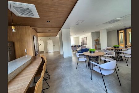 Studio à venda com 25m², 1 quarto e sem vagaSalão de Festas