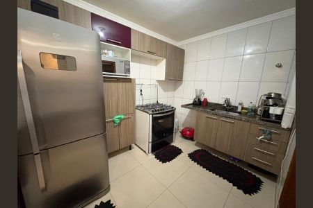 Casa à venda com 65m², 2 quartos e 1 vagaFoto 21