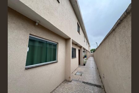 Casa à venda com 65m², 2 quartos e 1 vagaFoto 12