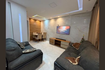 Foto 16 de casa à venda com 2 quartos, 65m² em Jardim Redil, São Paulo