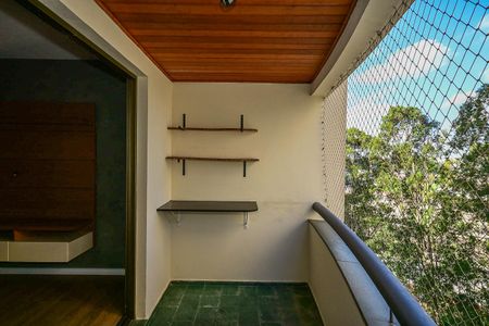 Apartamento para alugar com 110m², 3 quartos e 1 vagaVaranda